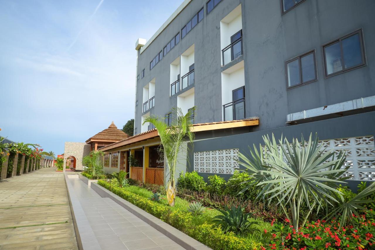 Hotel Regina The Pearl Aneho Exterior foto
